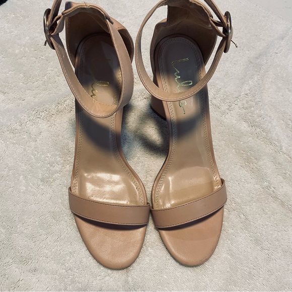 Lulus Nude Heels, 8.5 - Picture 2 of 2